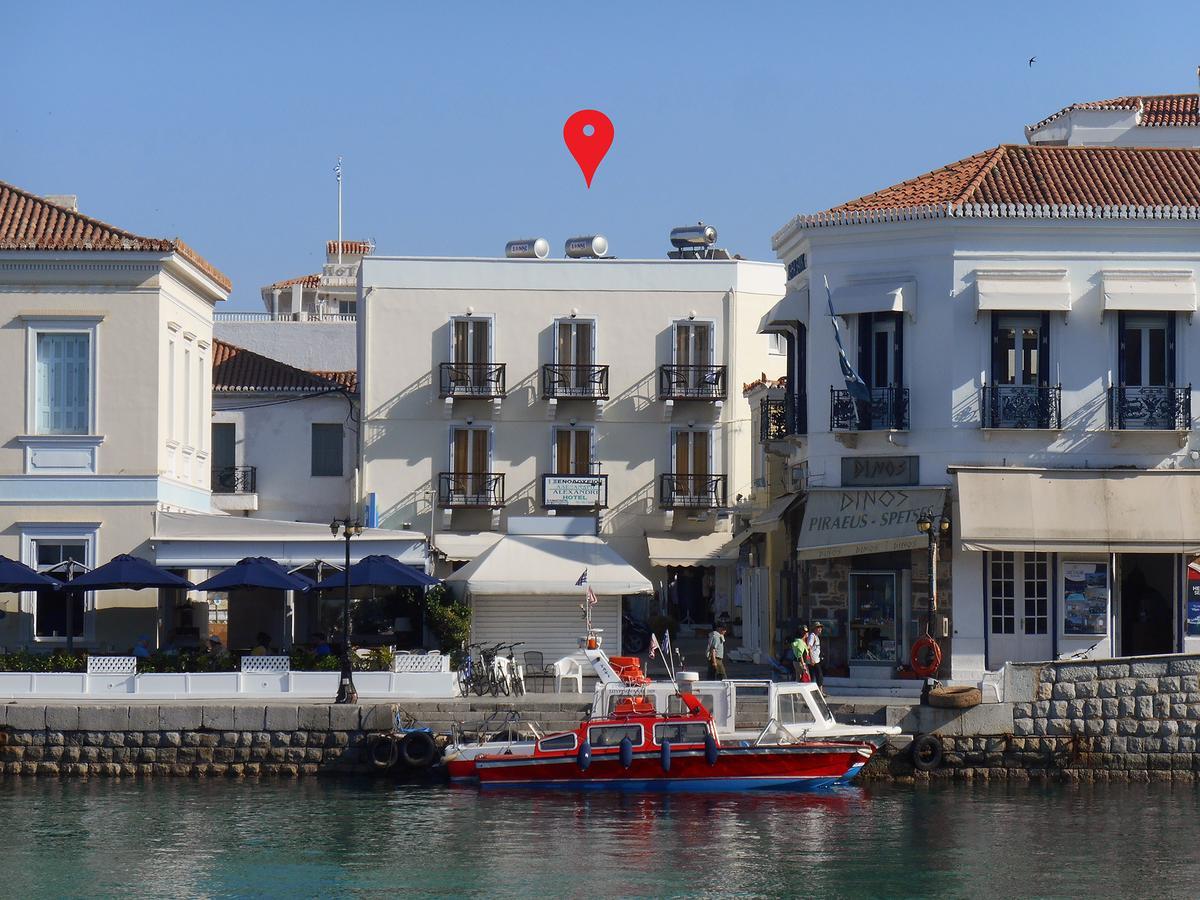 Alexandris Hotel Spetses Town ภายนอก รูปภาพ